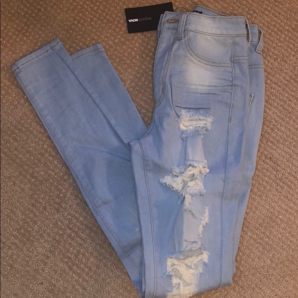 Fashion nova jeans